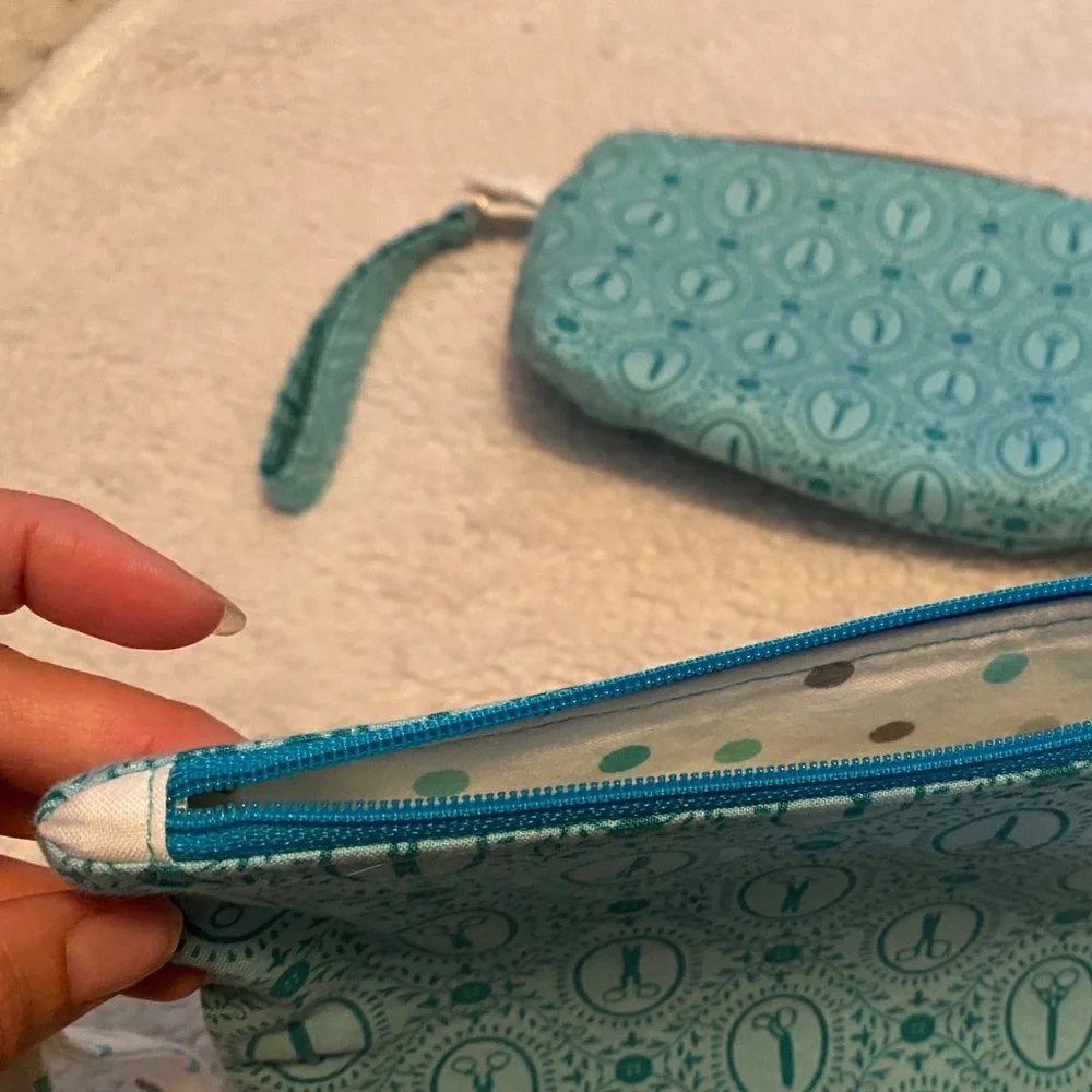 Cute coordinating storage/makeup bags!
